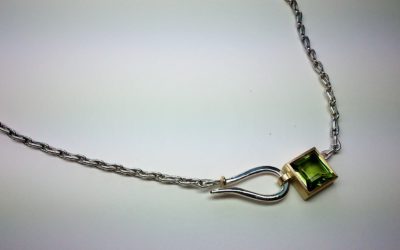 Collier mit Peridot